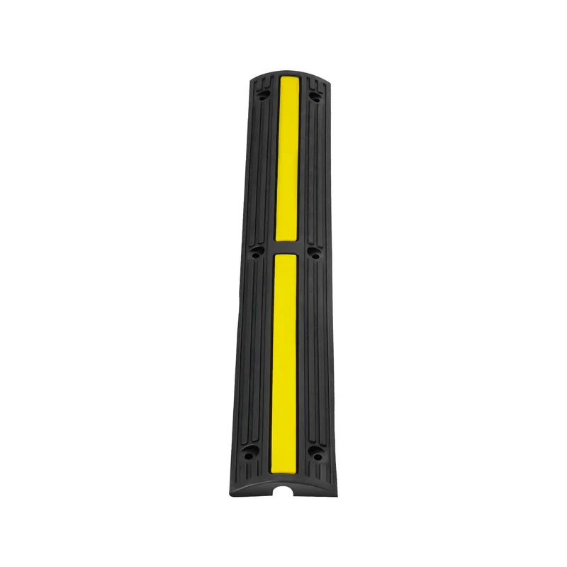 Rampe de protection pour câble de voiture électrique