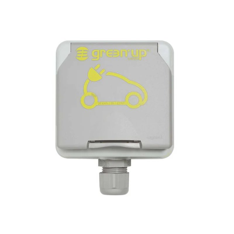 Prise Green'up Access pour voiture électrique fixation saillie- 3,7kW