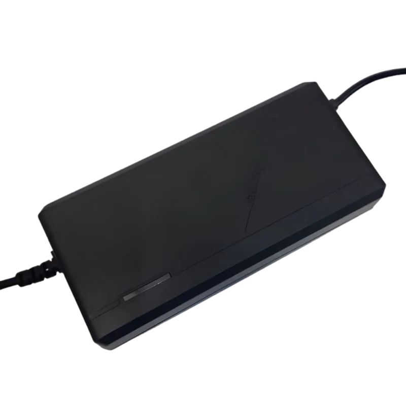 Chargeur 84V 3A pour vélos électriques 72V 5.5x2.1mm