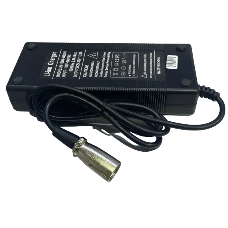 Chargeur 54.6v 2A Li-ion XLR 3 Pins