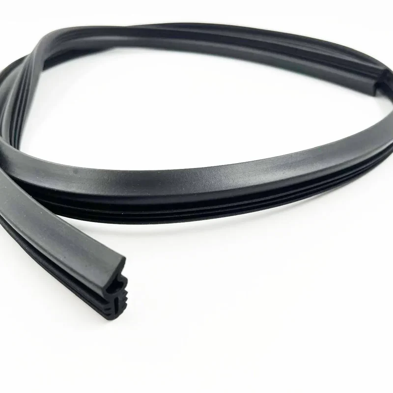 Joint inférieur porte lave-vaisselle Hisense 709991