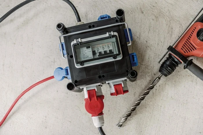 Brennenstuhl Distributeur de courant ( 8000337886 ) Fiche 400V/16 A