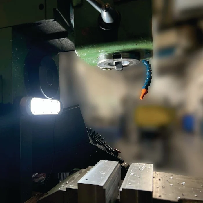 Bauer & Böcker Lampe LED pour machines Barre lumineuse S ( 4000873412 ) 6 W