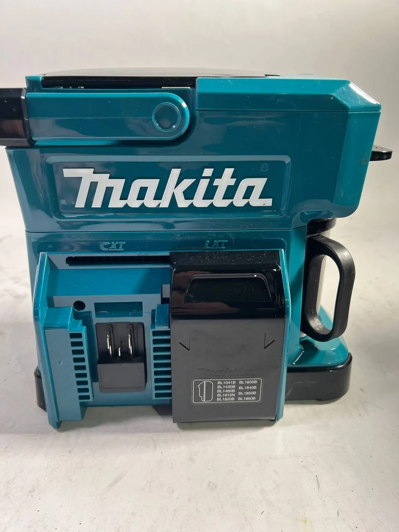 Makita DCM 501 Z Machine à café sans fil, portable - sans Accessoires, sans Batterie ni Chargeur