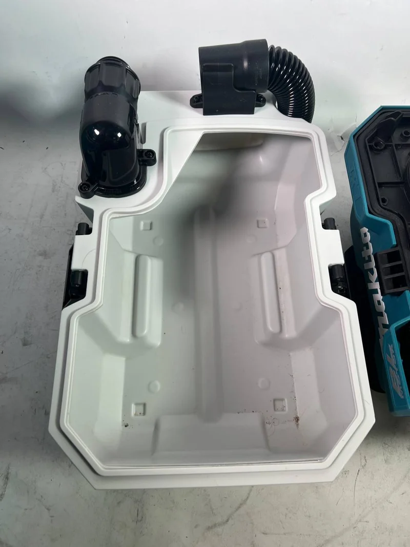 Makita DVC 750 LZX1 Aspirateur transportable humide/sec sans fil 18 V - sans accessoires, sans Batterie, sans Chargeur