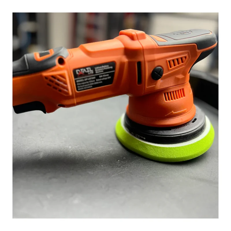 Pro-Xcord 21mm Dual-Action Polisher tool set with Smart Dual charger et 2x 5 Amp batteries