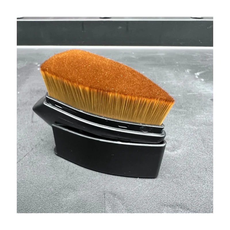 ULTRA DETAILING BRUSH