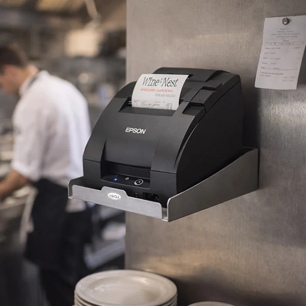 Étagère murale pour imprimante destinée aux cuisines de restaurant