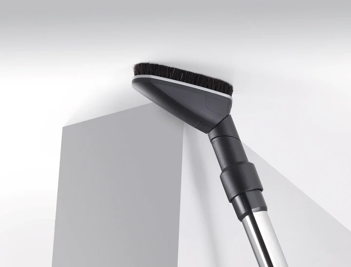 Flexibly adjustable universal brush SUB 20