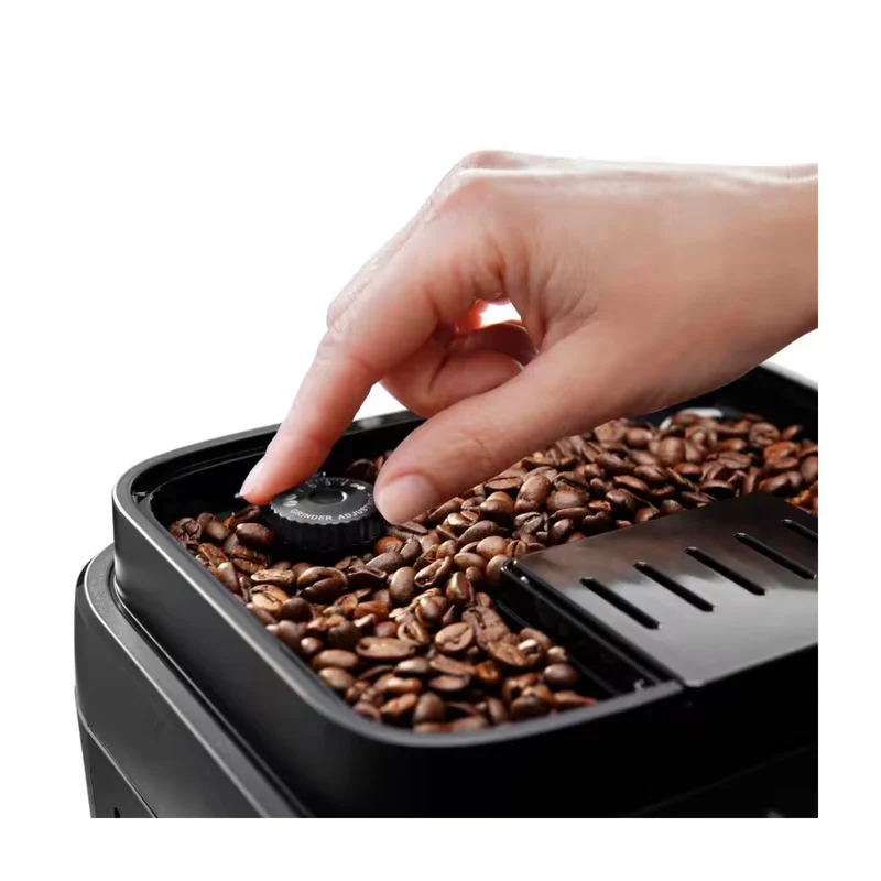 Magnifica Evo with LatteCrema System