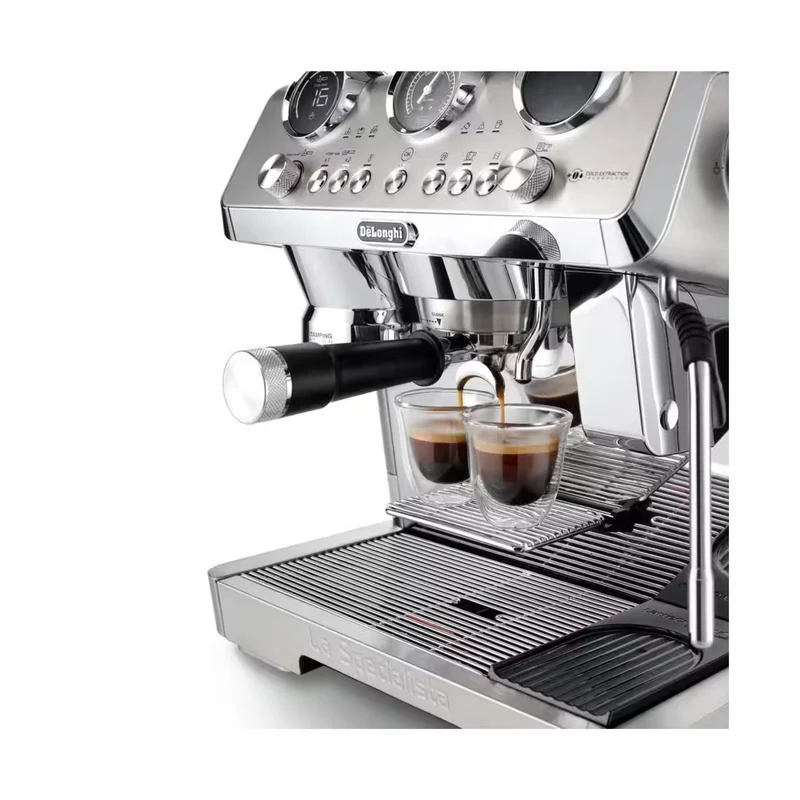La Specialista Maestro with Cold Brew