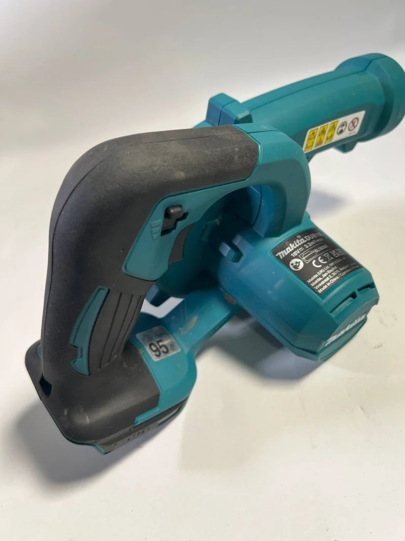 Makita DUB 186 Z Akku Gebläse 18 V Solo - ohne Akku, ohne Ladegerät - Leicht Gebraucht