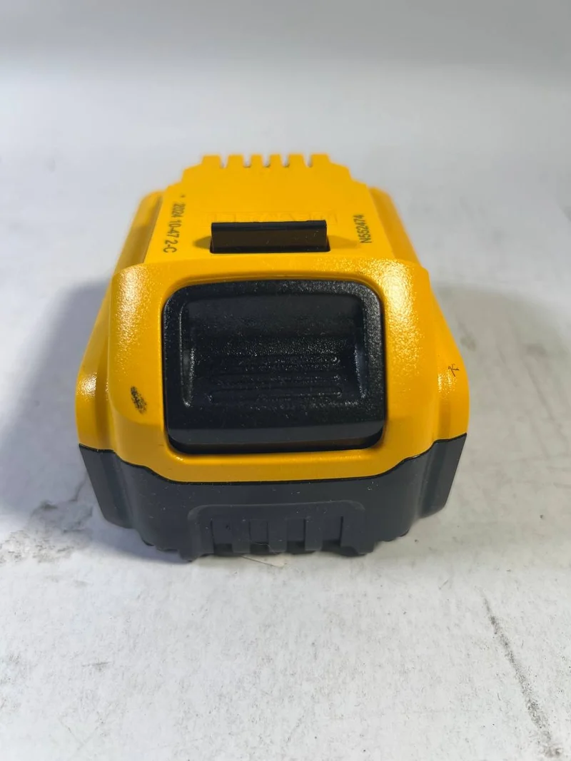 DeWalt DCB 184 Akkupack 18 V 5,0 Ah / 5000 mAh XR Li-Ion Akku - mit Ladestandanzeige - Leicht Gebraucht