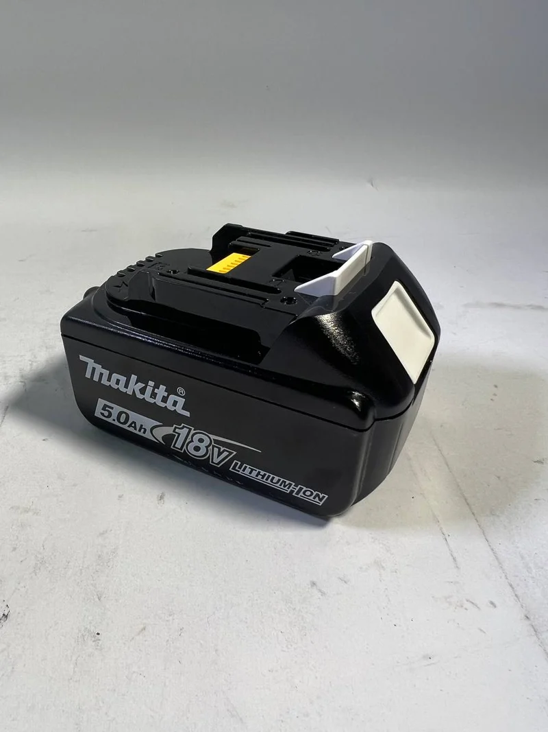 Makita BL 1850 B Li-Ion Akku 18V 5,0 Ah ( 197280-8 / 632f15-1 ) mit LED Anzeige - Nachfolger von 196672-8 - Gebraucht
