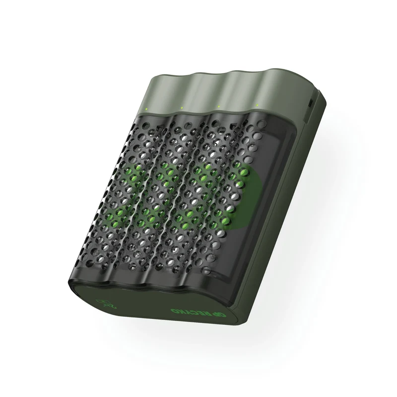 GP NiMH - Recyko - Fast Charger USB AA | HR6 - Multipack - 4 Pièces + Chargeur + USB Câble - 1.2 V - 2600 mAh - Rechargeable Batterie