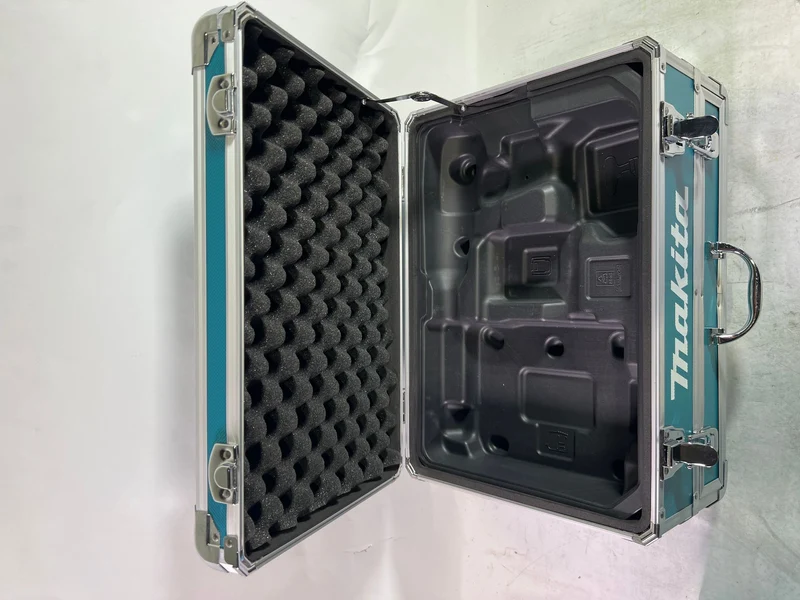 Makita X9 Alu Schubladen Koffer + 96 tlg. Zubehör Set - Gebraucht