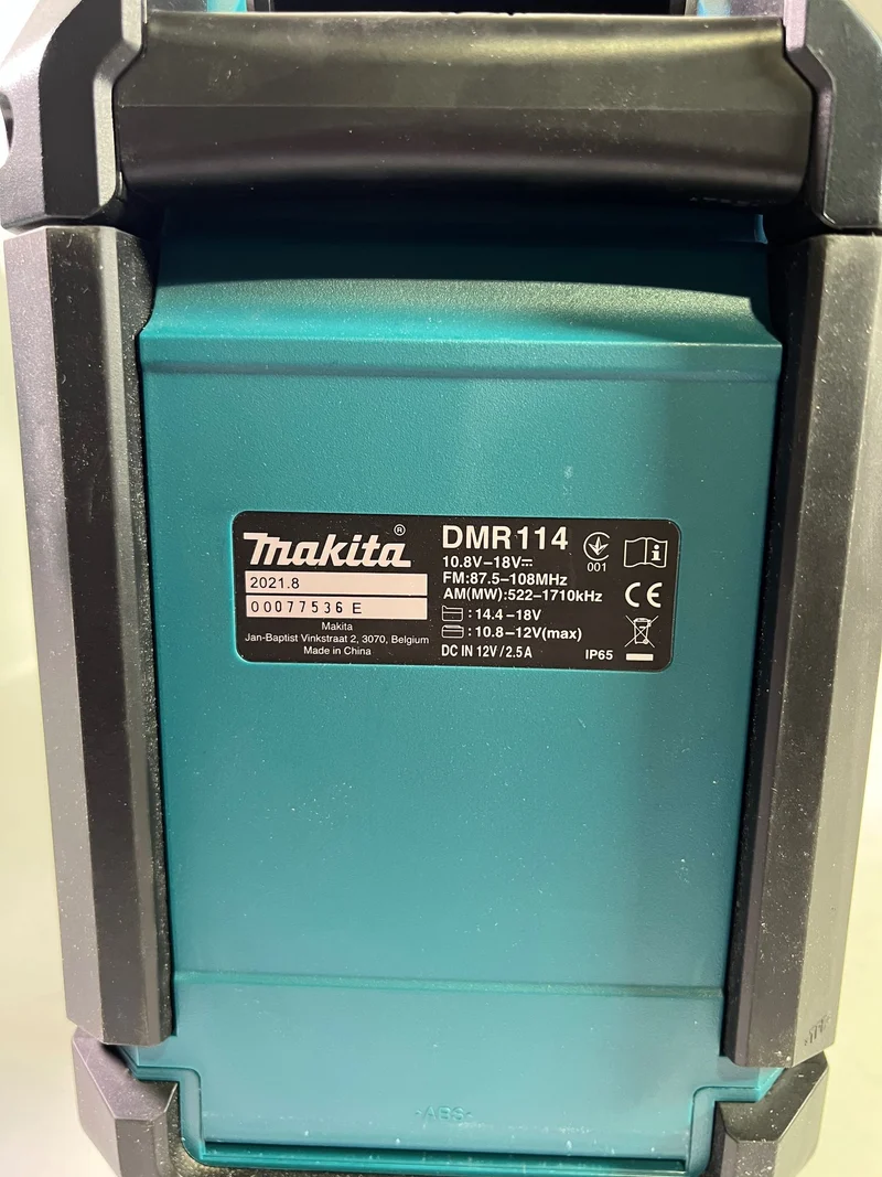 Makita DMR 114 Akku Baustellenradio 12 / 14,4 / 18 V AM / FM / Bluetooth IP 65 - Neuwertig