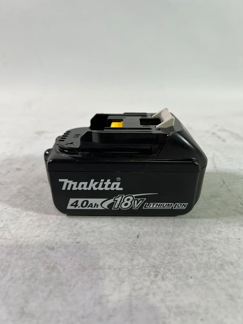 Makita BL 1840 B 18 V - 4 Ah / 4000 mAh ( 197265-4 ) Li-Ion Akku mit LED - Anzeige - Reparaturgerät