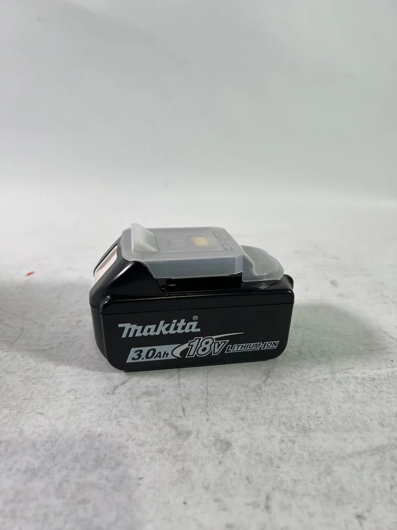 Makita BL 1830 B Li-Ion Akku 18 V 3,0 Ah / 3000 mAh ( 197599-5 ) mit LED Anzeige - original, kein Nachbau - Reparaturgerät