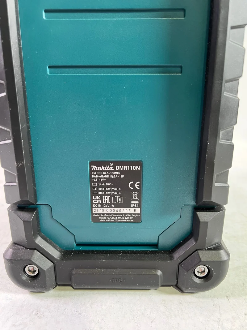 Makita DMR 110 N Akku Baustellenradio 12 V / 14,4 V / 18 V DAB / DAB+ FM IP64 Solo - ohne Akku, ohne Ladegerät - Reparaturgerät