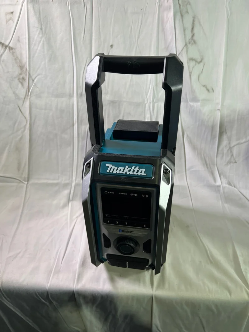 Makita DMR 114 Akku Baustellenradio 12 / 14,4 / 18 V AM / FM / Bluetooth IP 65 - Reparaturgerät
