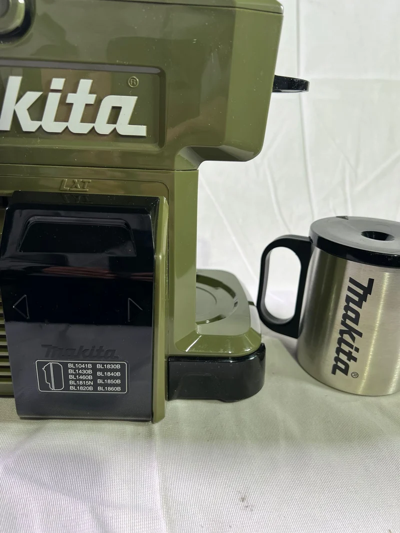 Makita DCM 501 ZO Akku Kaffeemaschine 12 V max. / 18 V Olive - Outdoor Adventure Edition Solo - ohne Akku, ohne Ladegerät - Reparaturgerät