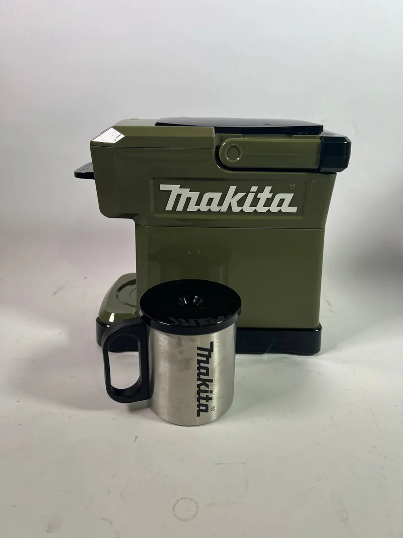 Makita DCM 501 ZO Cafetière sans fil 12 V maxi / 18 V Olive - Outdoor Adventure Edition Solo - sans batterie, sans chargeur