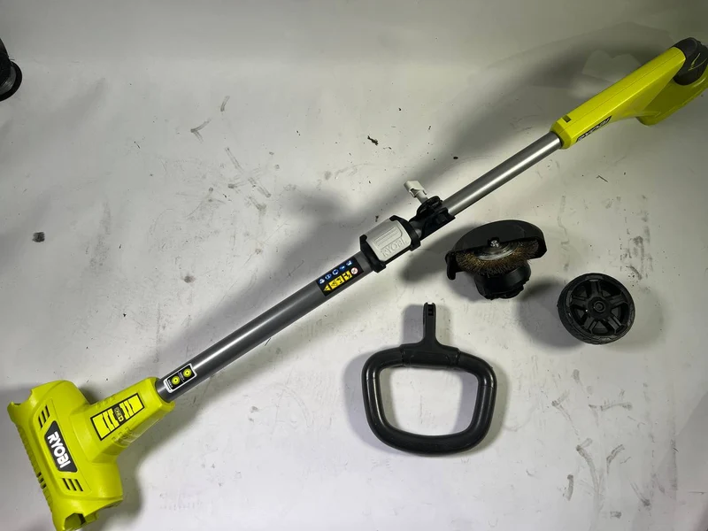 RYOBI RY18PCA-0 18 V ONE+ Nettoyeur de sol sans fil avec brosse métallique ( 5133004727 ) - sans batterie, sans chargeur