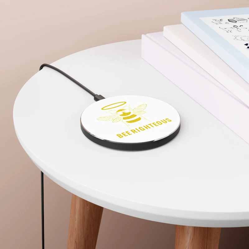 Eco-Friendly Bee-Themed Wireless Charger | Fast Charging Pad