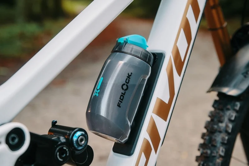Bidon Fidlock TWIST bottle 450 antibacterial + bike base