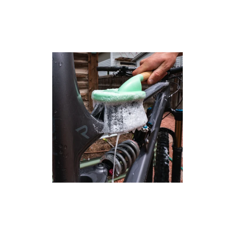 Kit de deux brosses nettoyage vélo en bamboo mountainFLOW - cadre et transmission