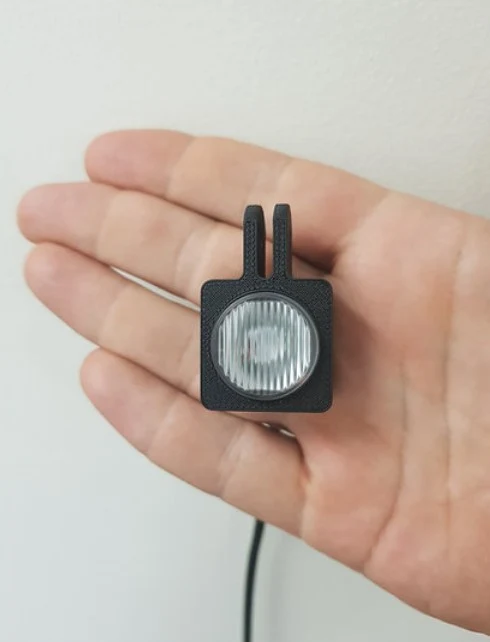 Lampe arrière dynamo kLite QUBE V2