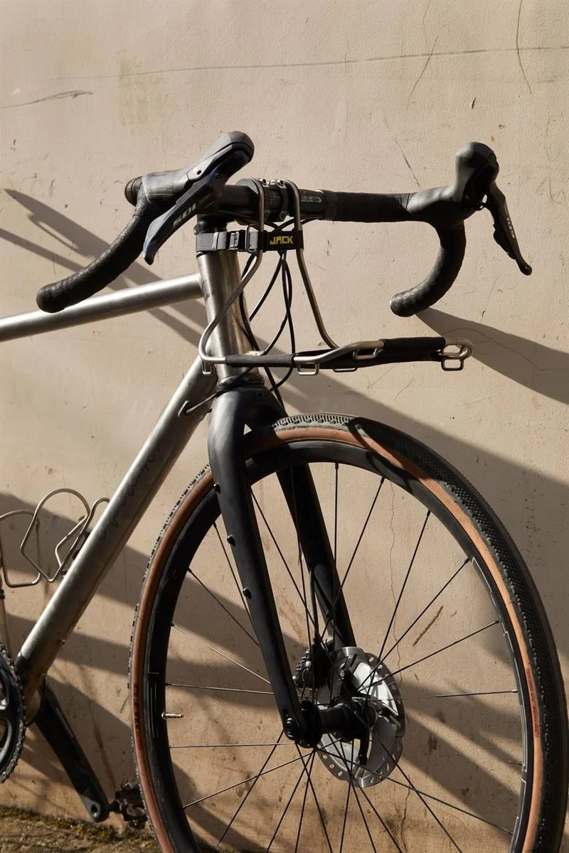 Porte-bagages Avant Jack the Bike Rack - Argent / Jaune