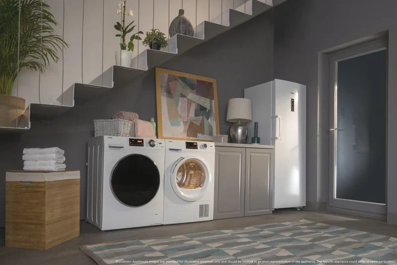 Lavatrice Libera Installazione Caricamento Frontale Haier Serie 636 HW70-B12636N 7 kg 1200 Giri/min Bianco Classe A