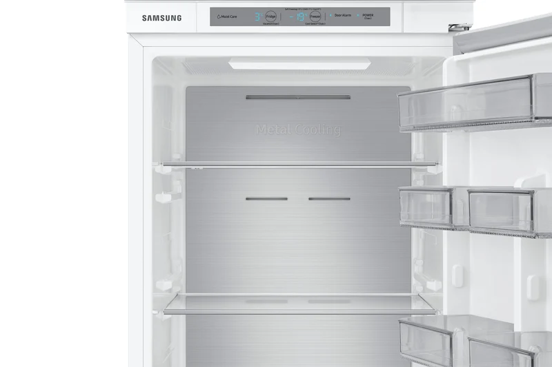 Frigorifero Combinato Da Incasso Samsung F1RST™ BRB26703CWW Total No Frost 264L Classe C