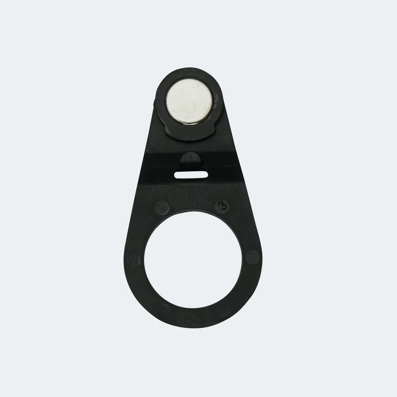 CENTER LOCK MAGNET