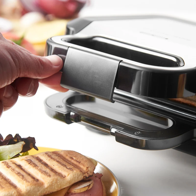 Tostiera Russell Hobbs 26810-56 750 W Nero, Acciaio inox
