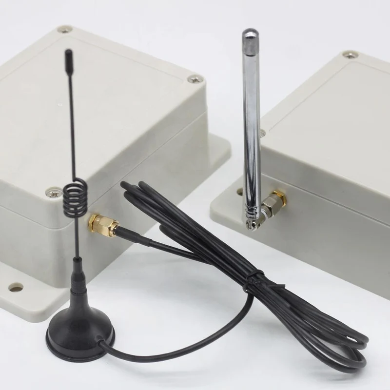 12 Interrupteur Sans Fil CA220V 30A et une Télécommande avec 12 Boutons (Modèle: 0020366)
