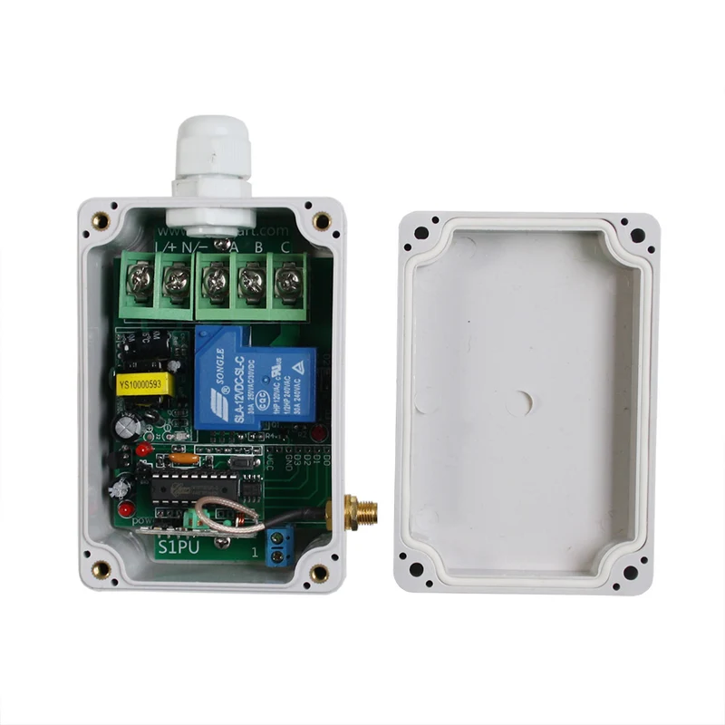 12 Interrupteur Sans Fil CA220V 30A et une Télécommande avec 12 Boutons (Modèle: 0020366)