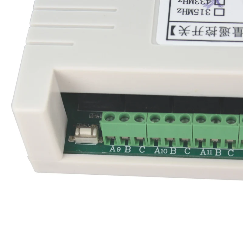 16 Canaux 12V 24V 500 Mètres Kit Interrupteur Sans Fil avec Télécommande (Modèle: 0020089)
