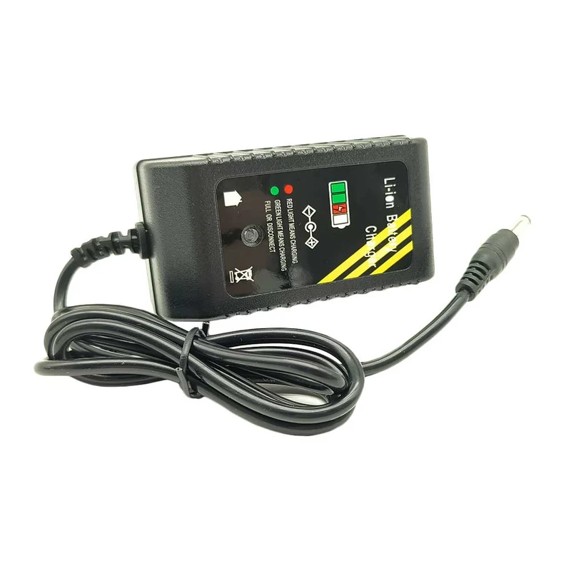 Chargeur de Batterie Lithium CC 25,2V 1A (Modèle 0010149)