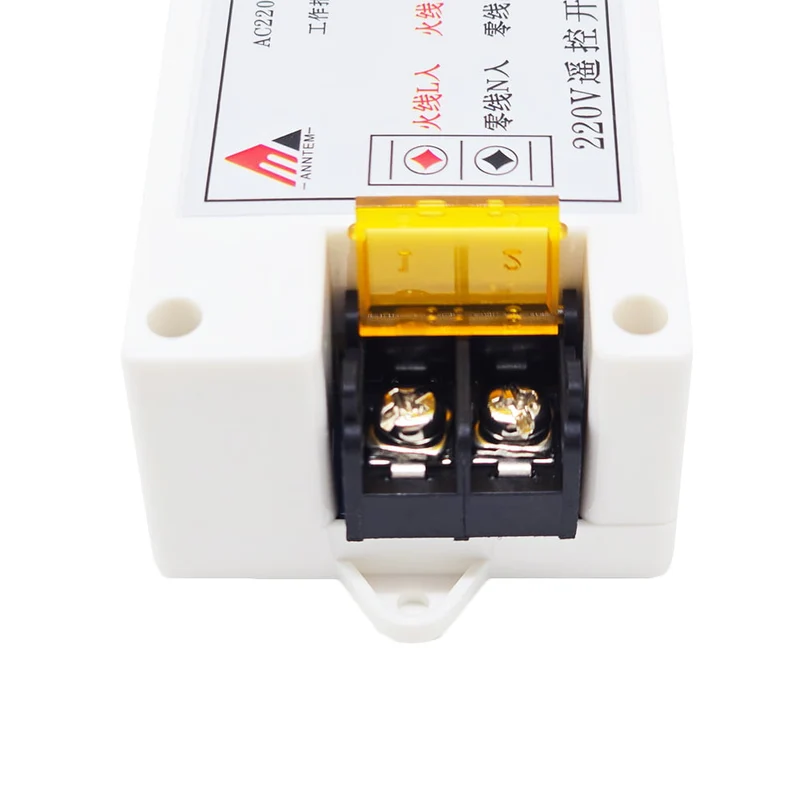 3.5KW Kit Interrupteur Télécommande Sans Fil 1 Canal 230V Entrée Sortie (Modèle: 0020031)