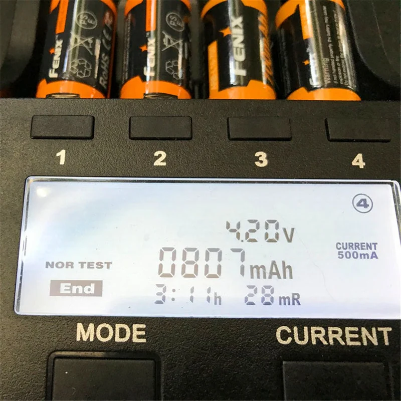 4PCS 3.7V 700mAh Lithium Arlo Rechargeable Battery with AccuCell Box
