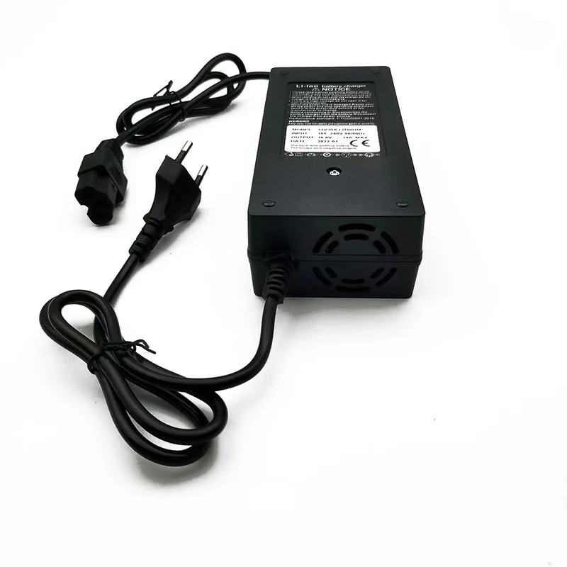 14.6V 10A Charger for 12V 100AH 200AH LiFePO4 For Boat RV Battery Pack Battery Charger