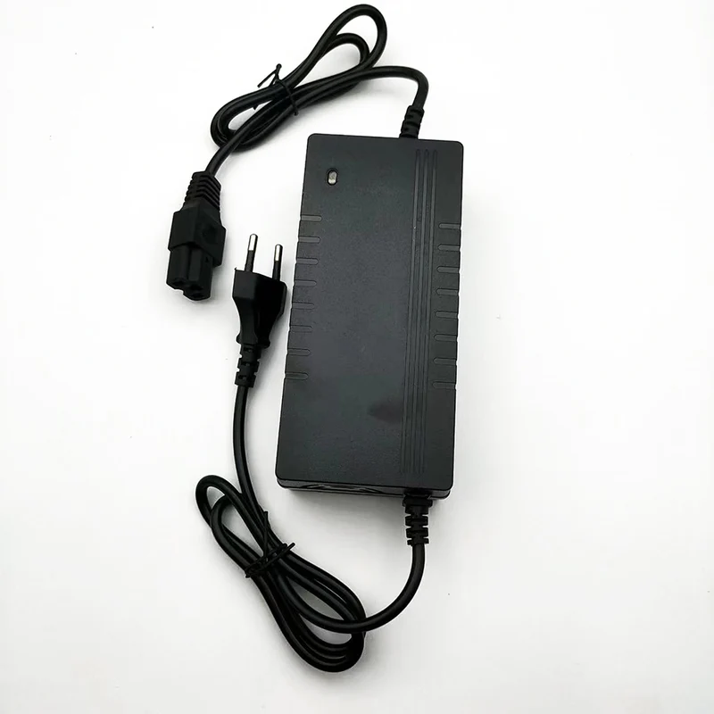 14.6V 10A Charger for 12V 100AH 200AH LiFePO4 For Boat RV Battery Pack Battery Charger
