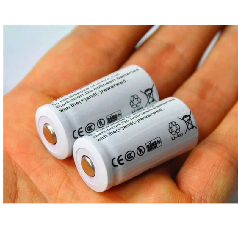 2 pieces 3.7 V 2200 mAh Li-Ion 16340 battery CR123A battery 3.7 V CR123 laser pointer LED flashlight battery