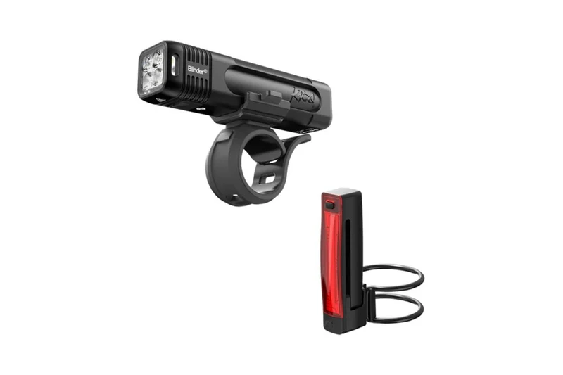 Set d'éclairage Knog Blinder 700 & Plus